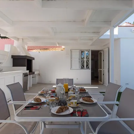 Chalet Casa Private Pool, Bbq And Private Parking
